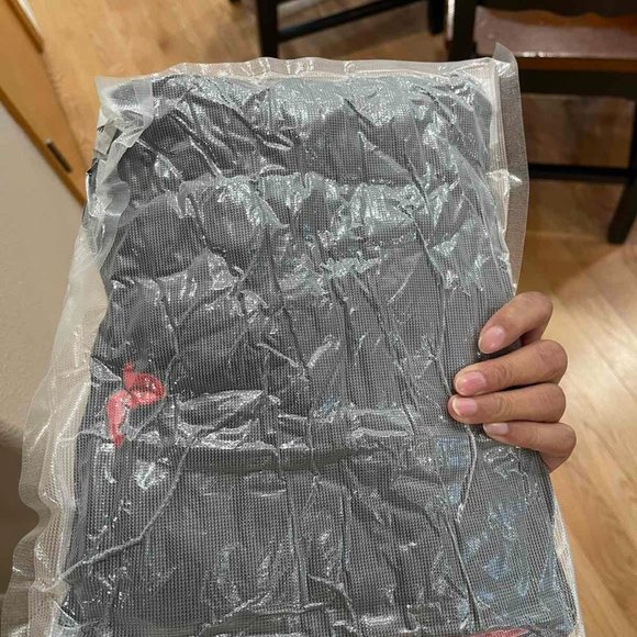 NEW Adult Vampire Costume Cloak Black Red Reversible Halloween cape Unisex - Picture 2 of 5